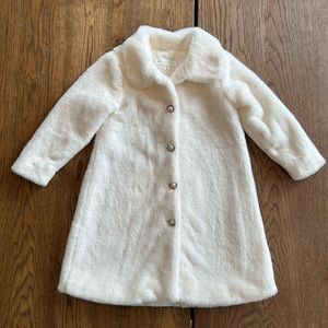 Nannette Kids Girl’s White Faux Fur Formal Coat with Pearl Buttons size 4T